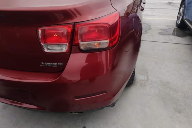 Used Chevrolet Malibu 2014 2.0L Automatic Comfort Edition Right Rear Taillight
