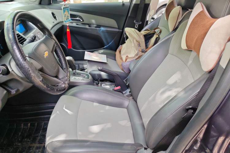 Used Chevrolet Cruze 2012 1.8L SE AT
