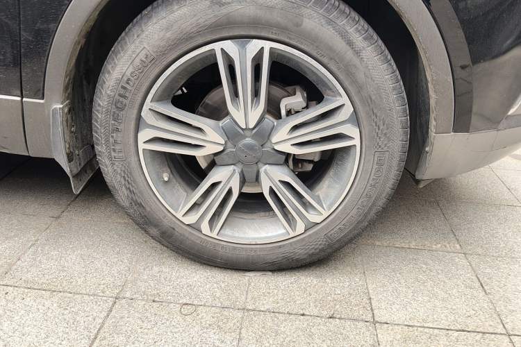 Used Leopaard CS10 2016 2.0T Manual Excellence Edition Right Front Wheel Hub