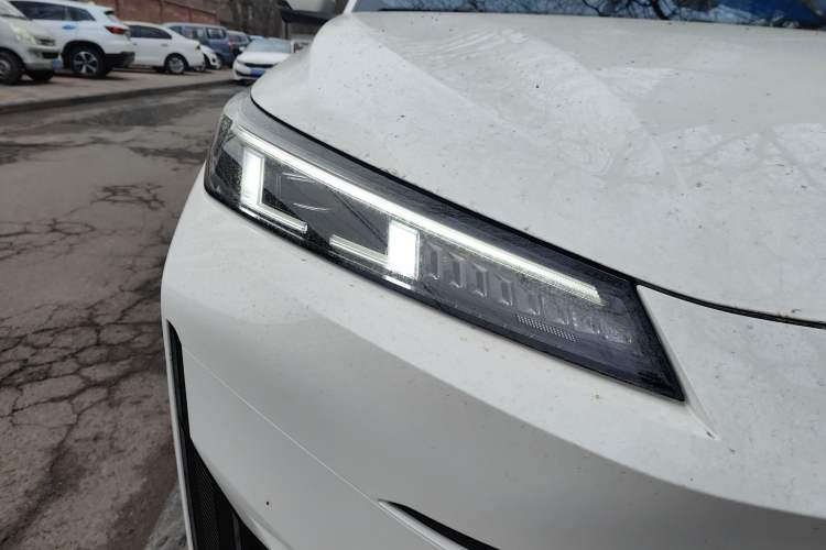 Used CHANGAN NEVO A05 2024 70 Pro Right Front Headlight