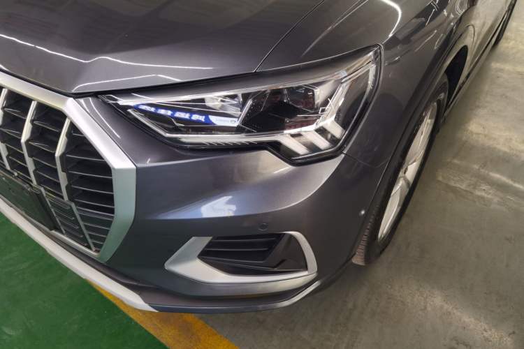 Used Audi Q3 2021 35 TFSI Fashionable and Elegant Model
