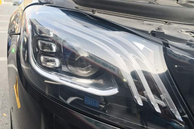 Used Mercedes-Benz S-Class 2014 S 320 L Business Model