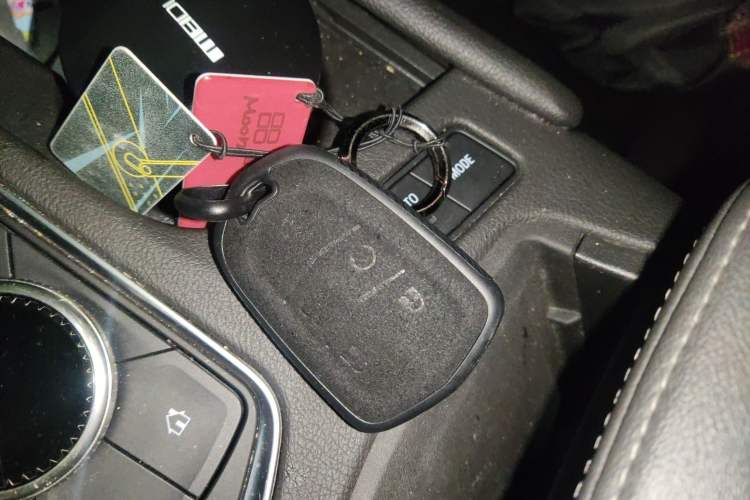 Used Cadillac XT5 2021 2.0T Two-Wheel Drive Luxury Version Vehicle Key