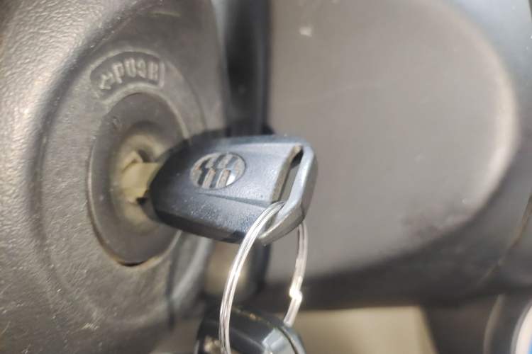 Used Everus S1 2014 1.3L Manual Comfort Edition