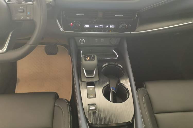 Used Nissan Qashqai 2023 1.3T CVT Flagship Edition
