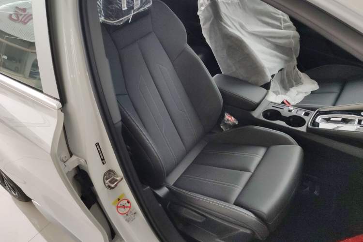 Used Audi A3 2026 A3L Limousine 35 TFSI Enjoyment Edition Right Front Seat