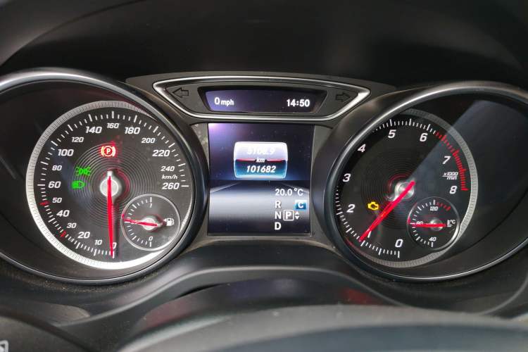 Used Mercedes-Benz GLA 2019 GLA 200 Dynamic Edition Instrument Cluster