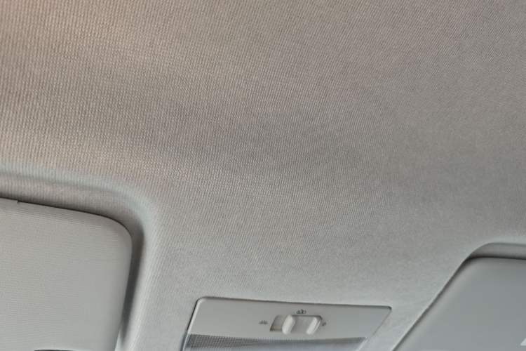 Used Skoda Rapid 2019 Revised Version 1.5L Automatic Standard Edition China VI Headliner