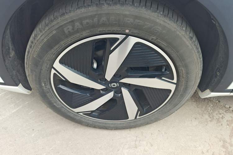 Used CHANGAN NEVO Q05 2023 125 Max Left Front Wheel Hub