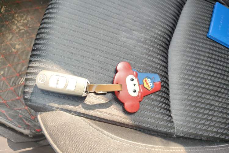 Used Mazda Mazda 3 Axela 2016 Sedan 1.5L Automatic Comfort Model