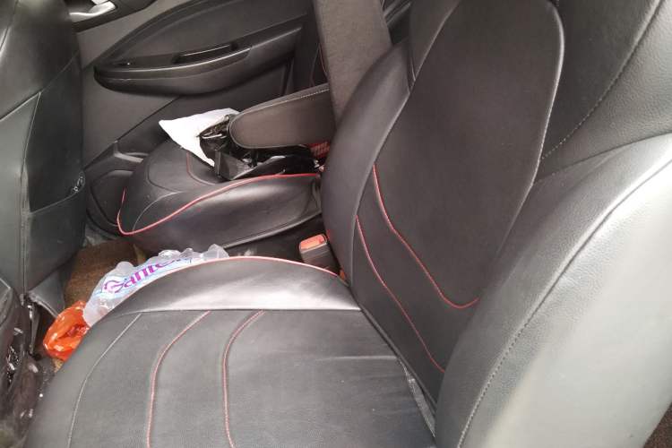 Used Wuling Hongguang S3 2019 1.5L Manual Standard Version China VI Standard