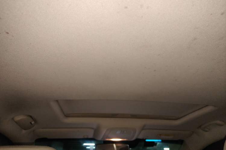 Used Roewe e950 2017 50T Hybrid Connected Executive Edition
