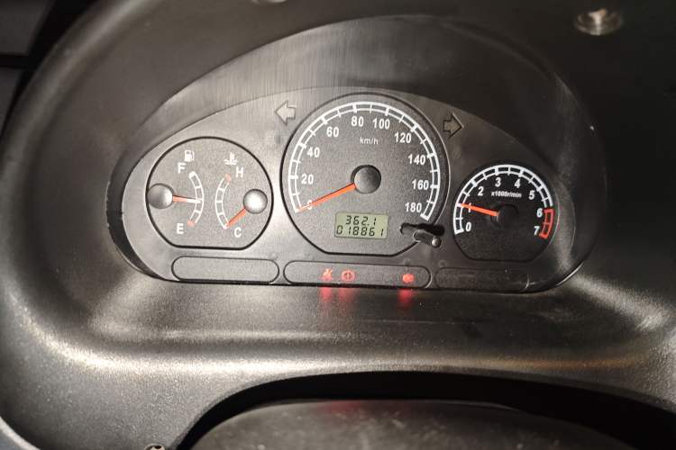 Used Baojun Lechi 2010 1.0L P-TEC Manual Superior Model
