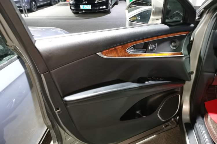 Used Lincoln MKX 2015 2.7T Four-Wheel Drive Prestige Edition
