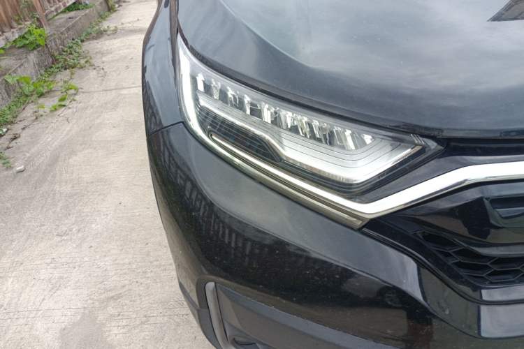 Used Honda CR-V 2021 240TURBO CVT 2WD Comfort Version Right Front Headlight