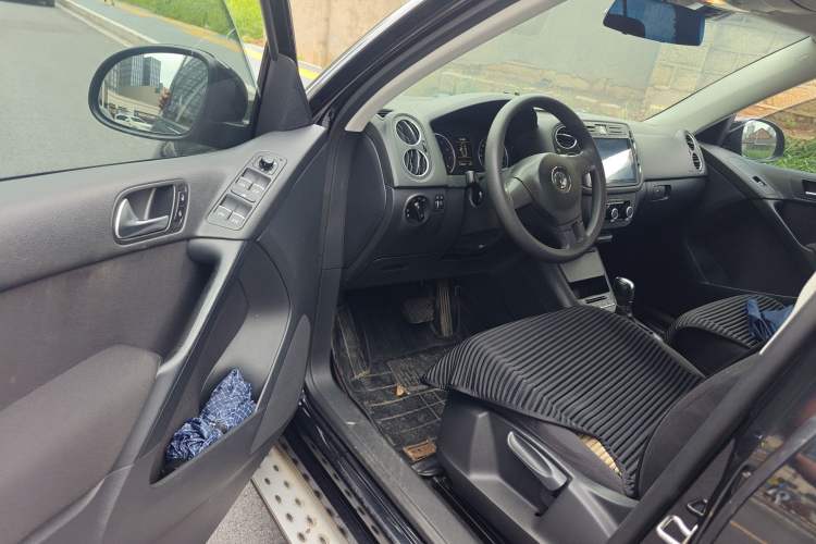 Used Volkswagen Tiguan 2012 1.8TSI Automatic Two-Wheel Drive Urban Edition Driver Seat