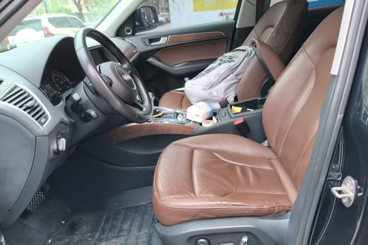 Used Audi Q5 2017 40 TFSI Comfort Model
