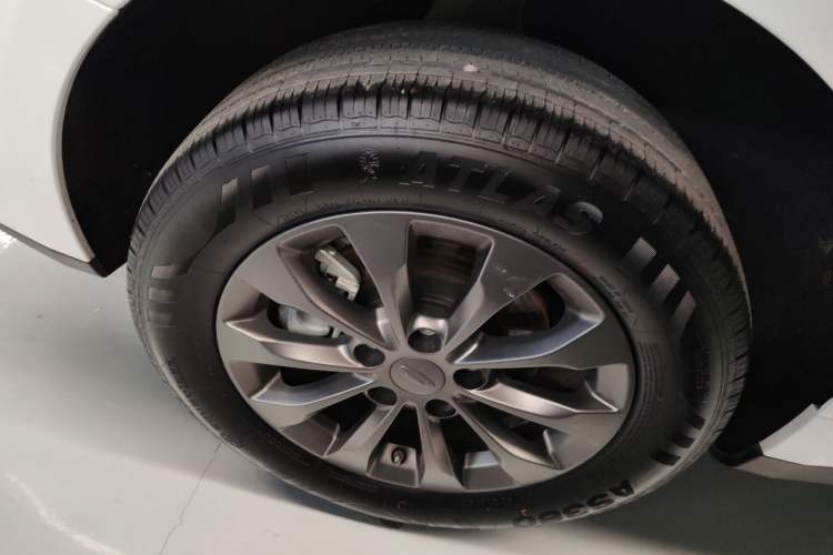 Used Geometry A 2024 410KM Travel Edition