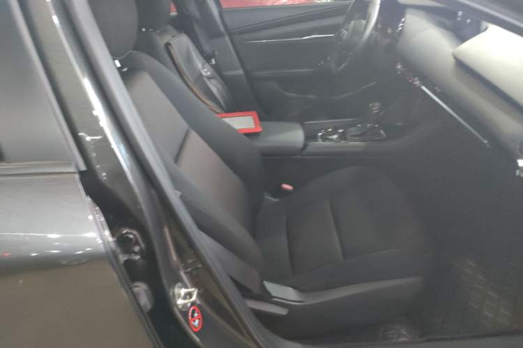 Used Mazda Mazda 3 Axela 2021 2.0L Automatic ZhiXuan Edition