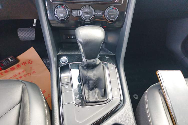 Used Volkswagen Tiguan L 2018 330TSI Automatic Two-Wheel Drive Comfort Edition
