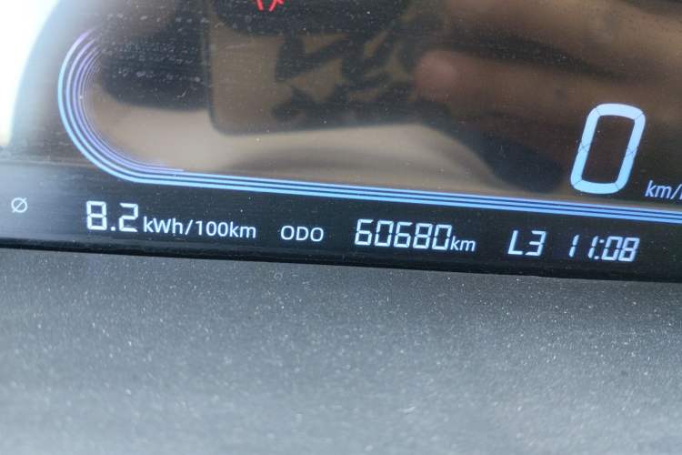 Used Geely Galaxy Panda 2023 Panda Mini 200km Endurance Bear Odometer Close Up