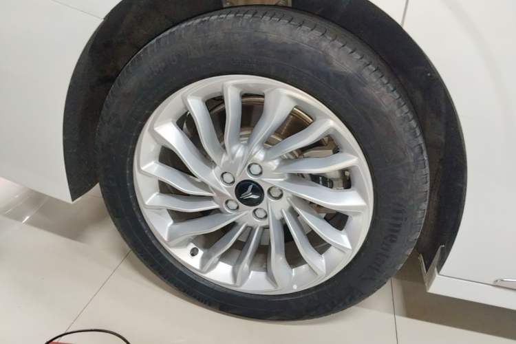 Used VOYAH Dream 2024 PHEV Extended-Range Premium Edition Right Rear Wheel Hub