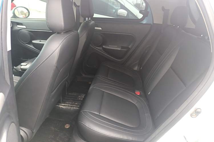 Used ORA Black Cat 2019 351 km Family Edition