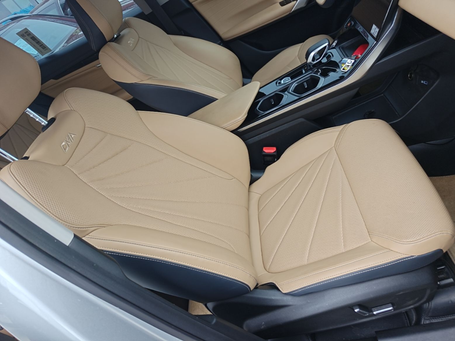 Geely Auto FX11 2023 1.5TD DCT Prestige Edition — снимка 19