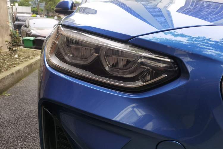 Used BMW 1 Series 2020 125i Leading Model M Sport Package Right Front Headlight