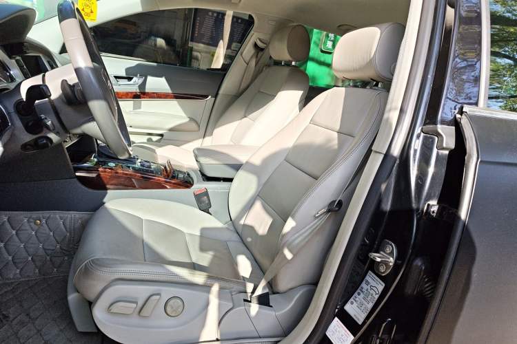 Used Audi A6L 2011 2.8 FSI Luxury Model
