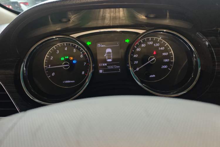 Used Baojun 730 2016 1.5T Manual Comfort Version 7 Seats