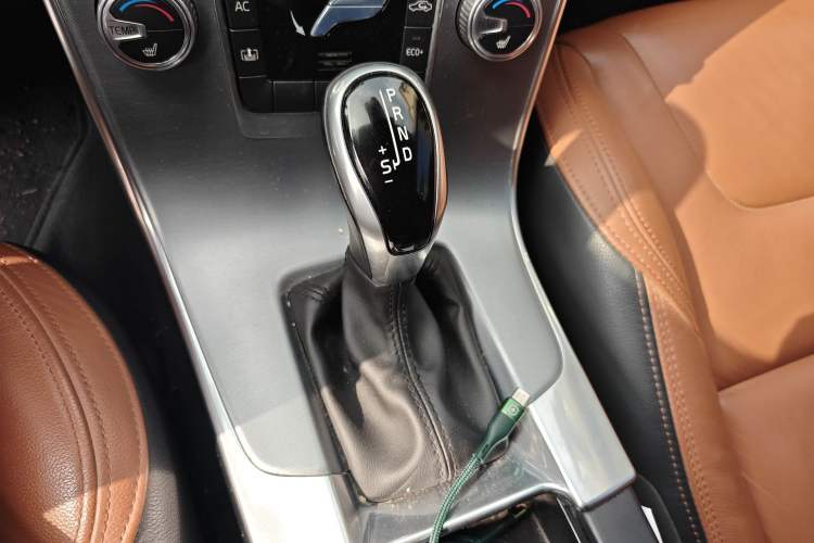 Used Volvo S60 2016 S60L T5 Intelligent Drive Edition
