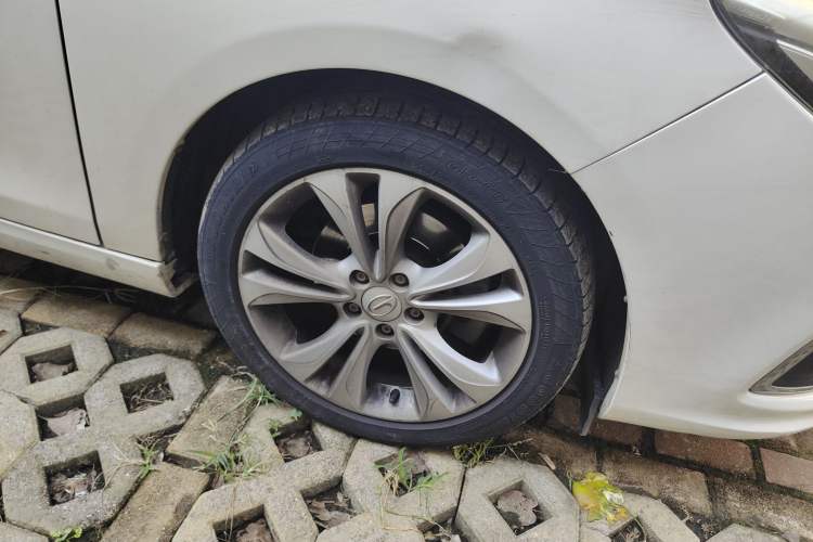 Used GAC Trumpchi GA6 2016 235T DCT Elite Edition
