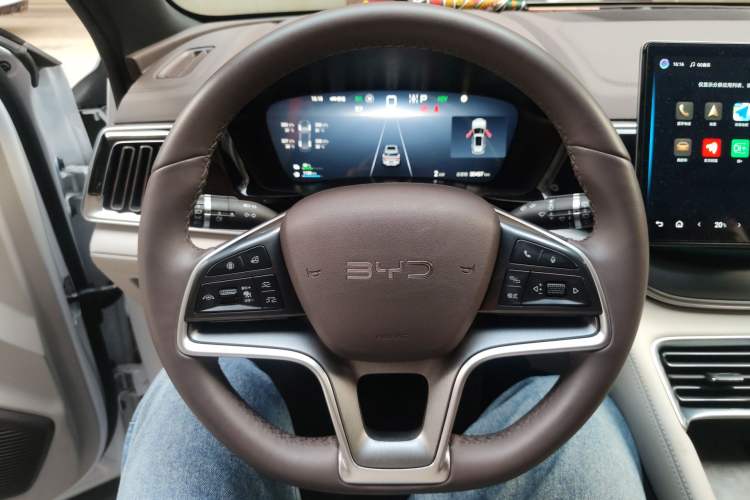 Used BYD Song PLUS New Energy 2025 DM-i Smart Drive 112KM Prestige Model
