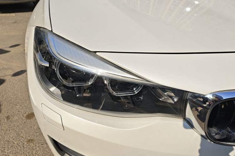 Used BMW 3 Series GT 2017 320i Sport Edition