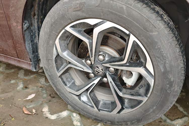 Used MG 5 2021 180 DVVT CVT Youth Luxury Edition Exterior 1