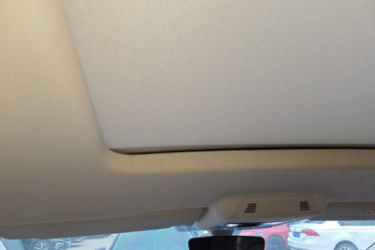 Used Volkswagen Viloran 2024 330TSI Luxury Edition