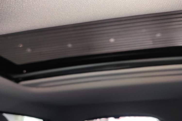 Used Geometry E Firefly 2022 401 km Linglong Tiger 5 Seats