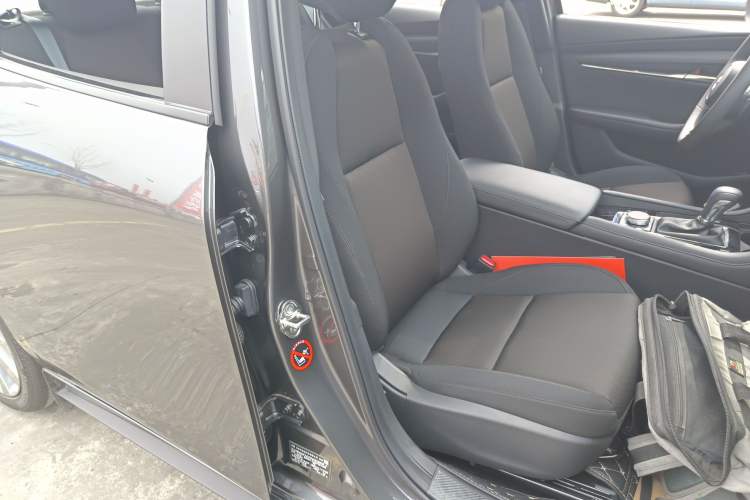 Used Mazda Mazda 3 Axela 2023 2.0L Automatic ZhiXuan Edition