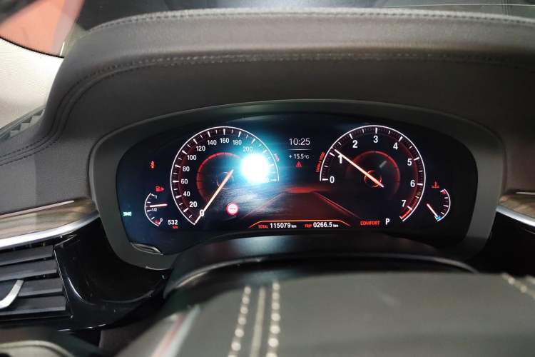 Used BMW 5 Series 2019 Facelifted 530Li Luxury Edition Premium Package
