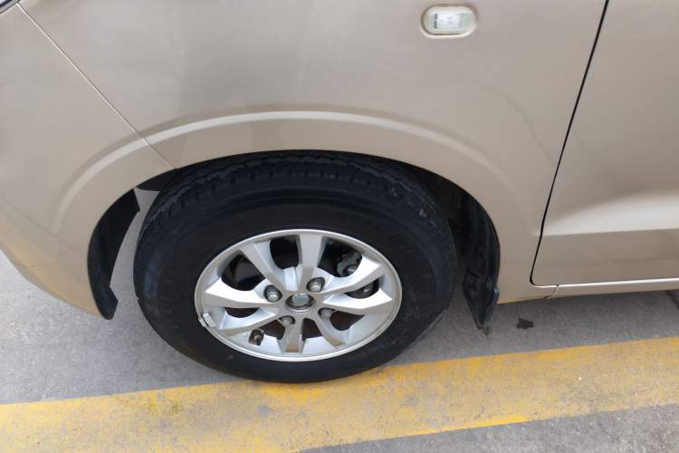 Used Wuling Hongguang V 2021 1.5L Enjoyment Edition LAR
