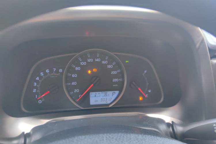 Used Toyota RAV4 2015 2.0L CVT Two-Wheel Drive Fashion Edition