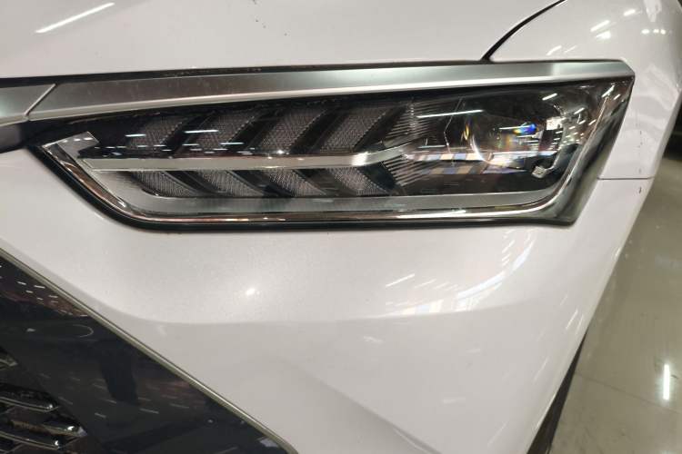 Used BYD Qin PLUS 2024 HONOR Edition DM-i 55KM Leading Model Left Front Headlight