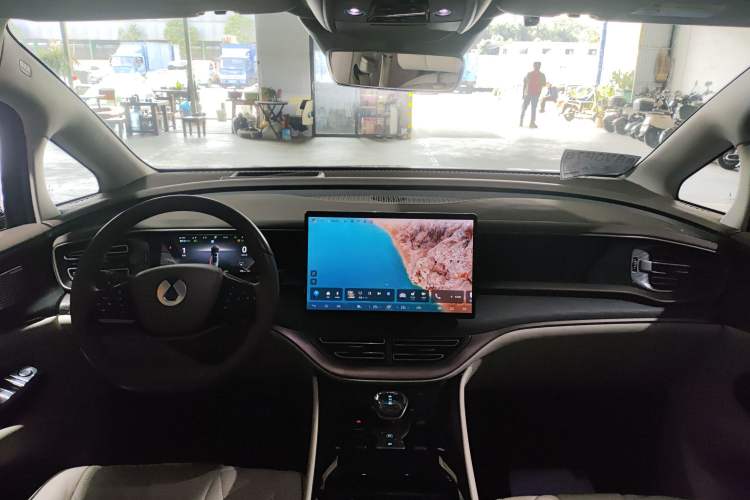 Used Denza D9 2022 DM-i 970 Four-Wheel Drive Prestige Model