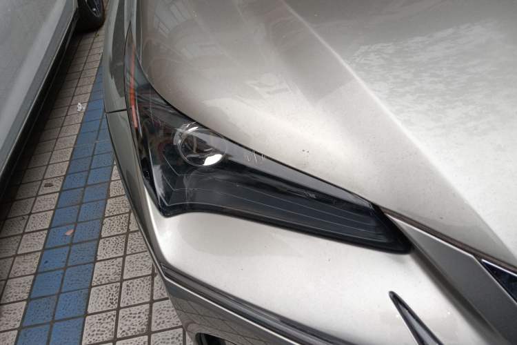 Used Lexus NX 2016 200 All-Wheel Drive FENGSHANG Version Right Front Headlight