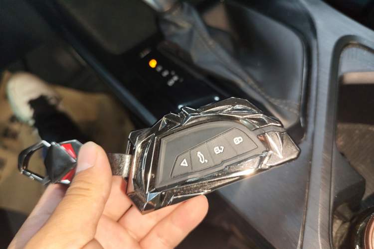 Used Roewe i5 2021 1.5L CVT Diamond Edition