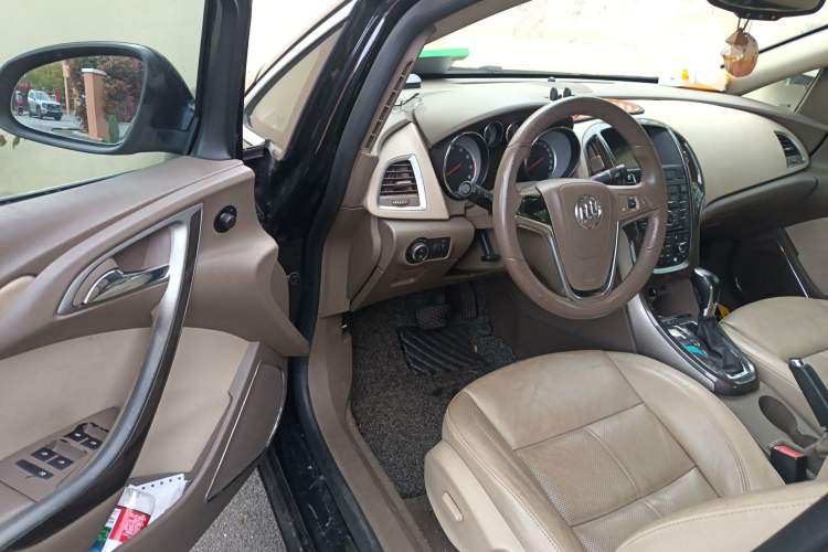 Used Buick GT 2010 GT 1.8L Automatic Luxury Edition
