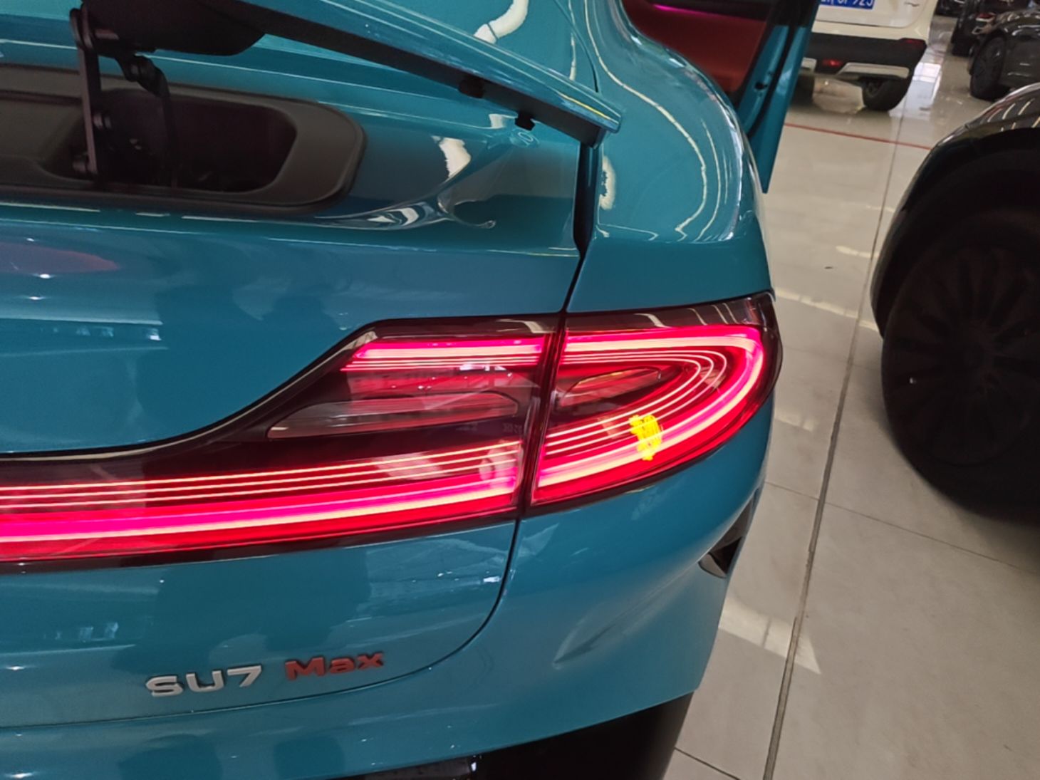 Xiaomi Auto SU7 2024 Four-Wheel Drive Ultra-Long Range Advanced Intelligent Driving Max Edition — снимка 9