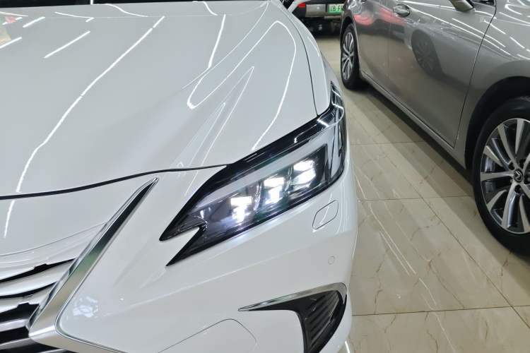 Used Lexus ES 2025 200 Premium Edition
