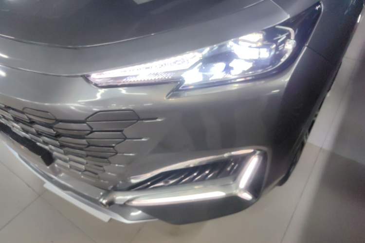 Used Changan UNI-K iDD 2022 Blue Whale iDD 130km 1.5T Prestige Model
